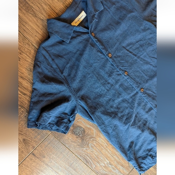 Tommy Bahama Mens Silk & Cotton Blend Sz Medium Button-Down Original Fit Shirt - Picture 4 of 14